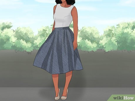 A mid-morning date like this calls for a casual-chic look.